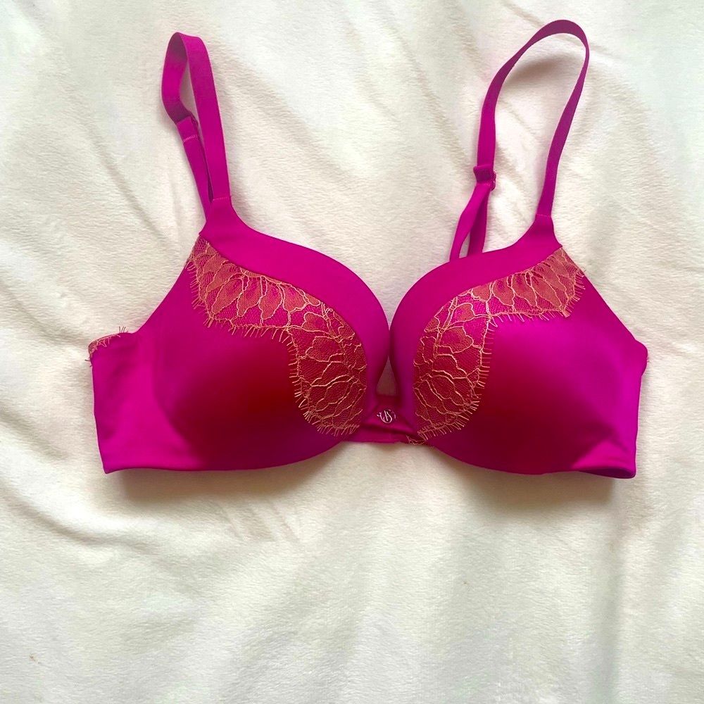 Victorias Secret push up bra